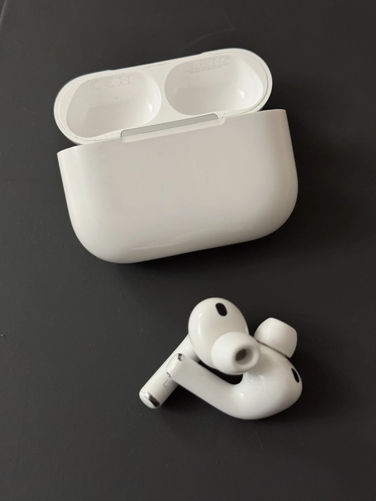 Airpods pro 3 - миниатюра 2