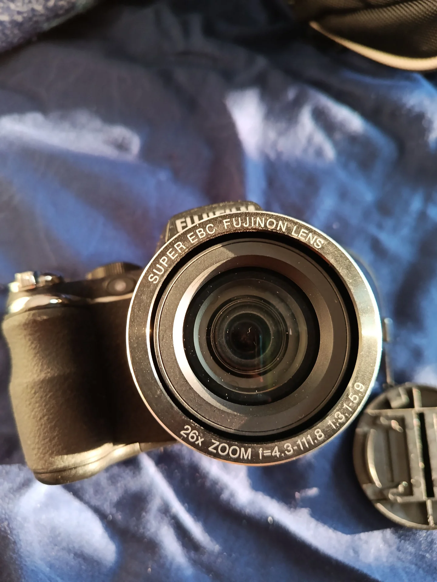 Fujifilm finepix s3300 - миниатюра 2