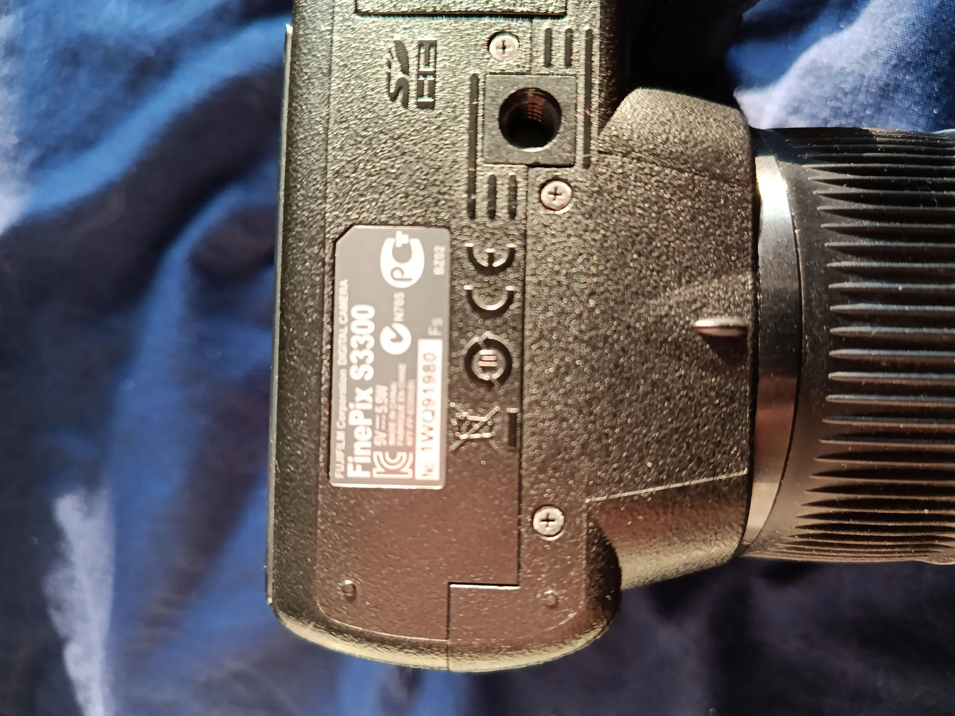 Fujifilm finepix s3300 - миниатюра 4