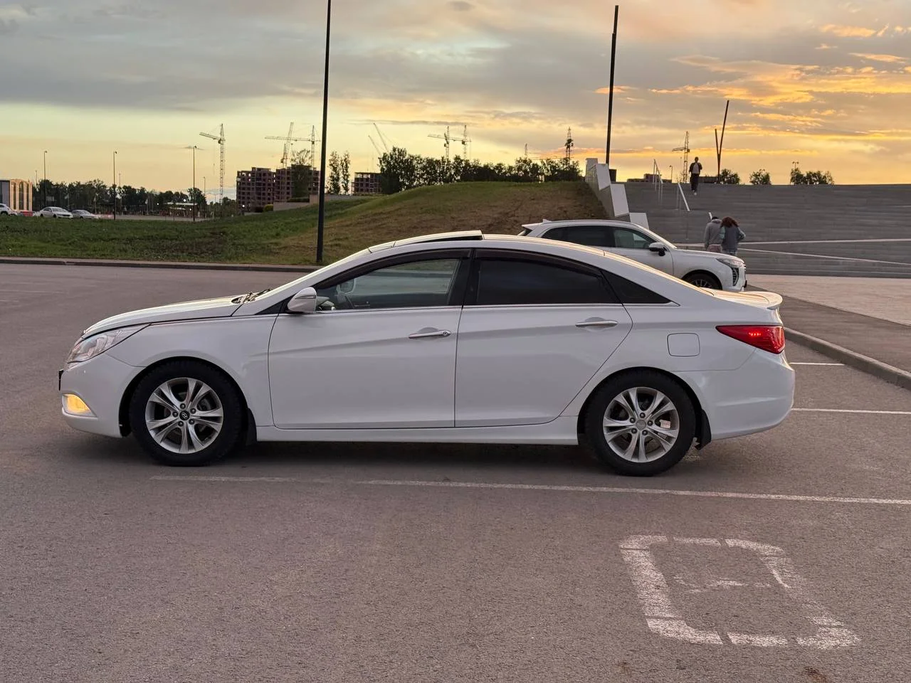Hyundai SONATA, 2010 года выпуска🚀 - миниатюра 3