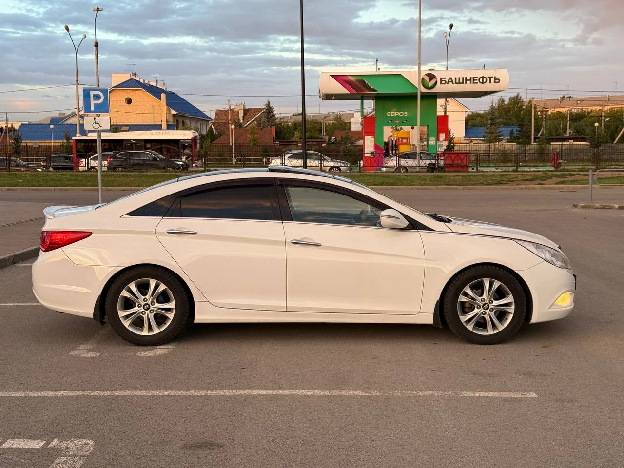 Hyundai SONATA, 2010 года выпуска🚀 - миниатюра 7