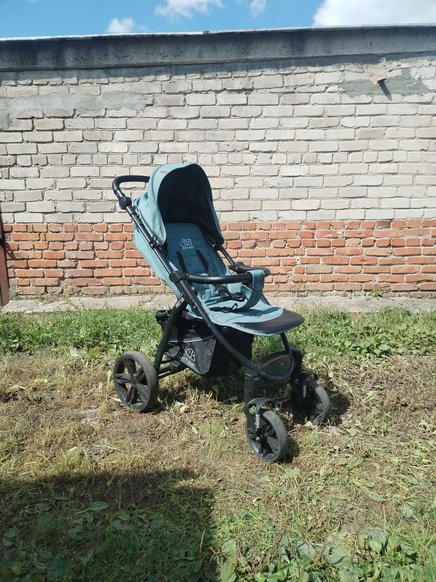Продам прогулочную коляску Sweet Baby Carisma - изображение 1