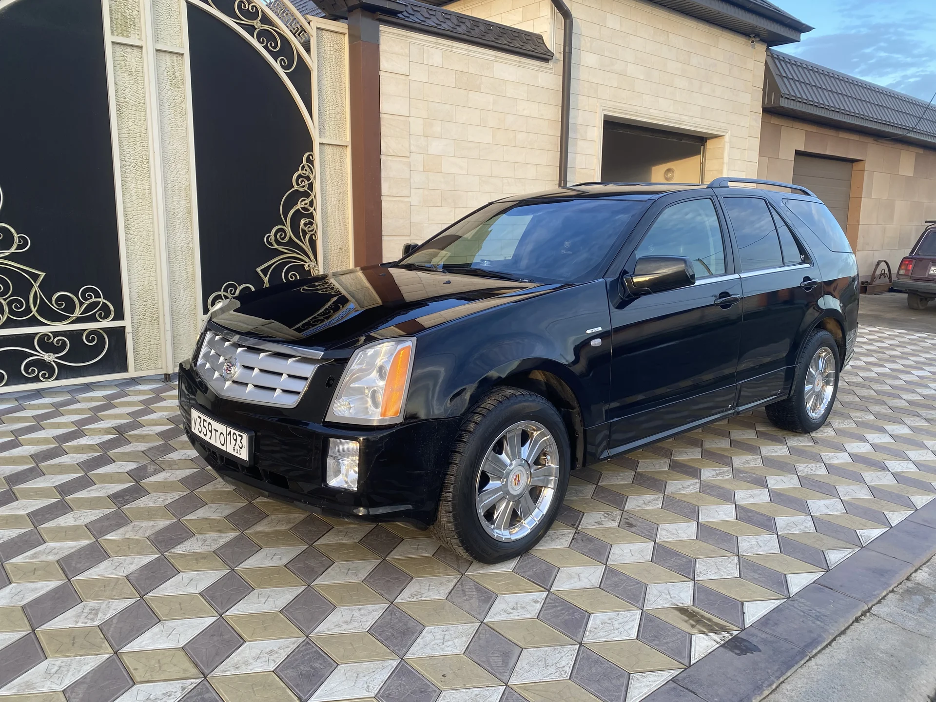 Продаю Cadillac srx - миниатюра 2