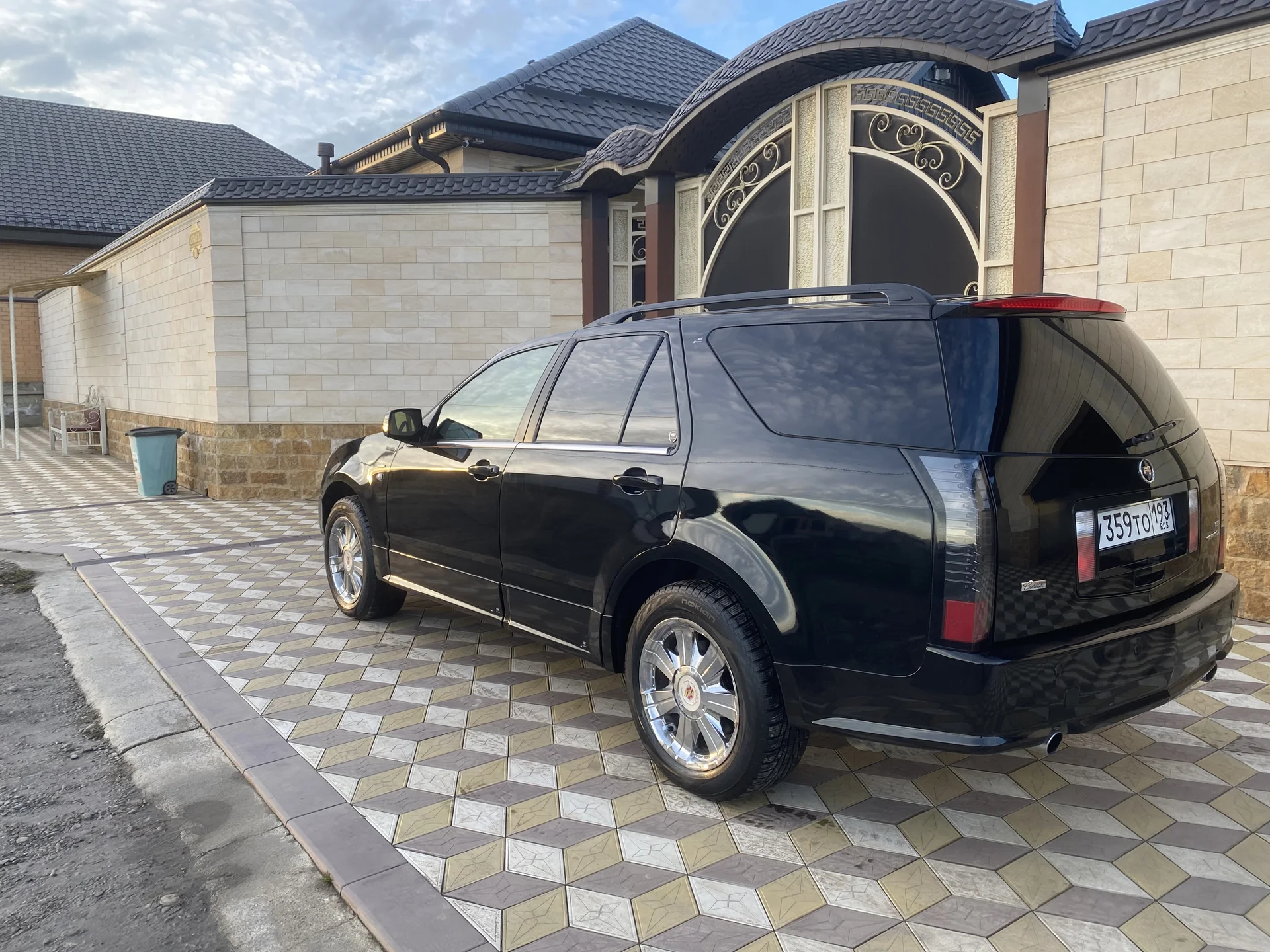 Продаю Cadillac srx - миниатюра 3
