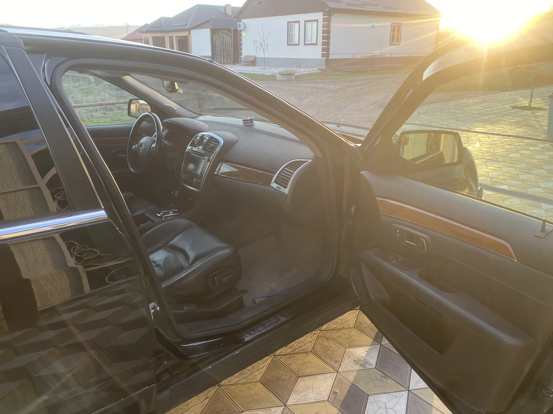 Продаю Cadillac srx - миниатюра 7
