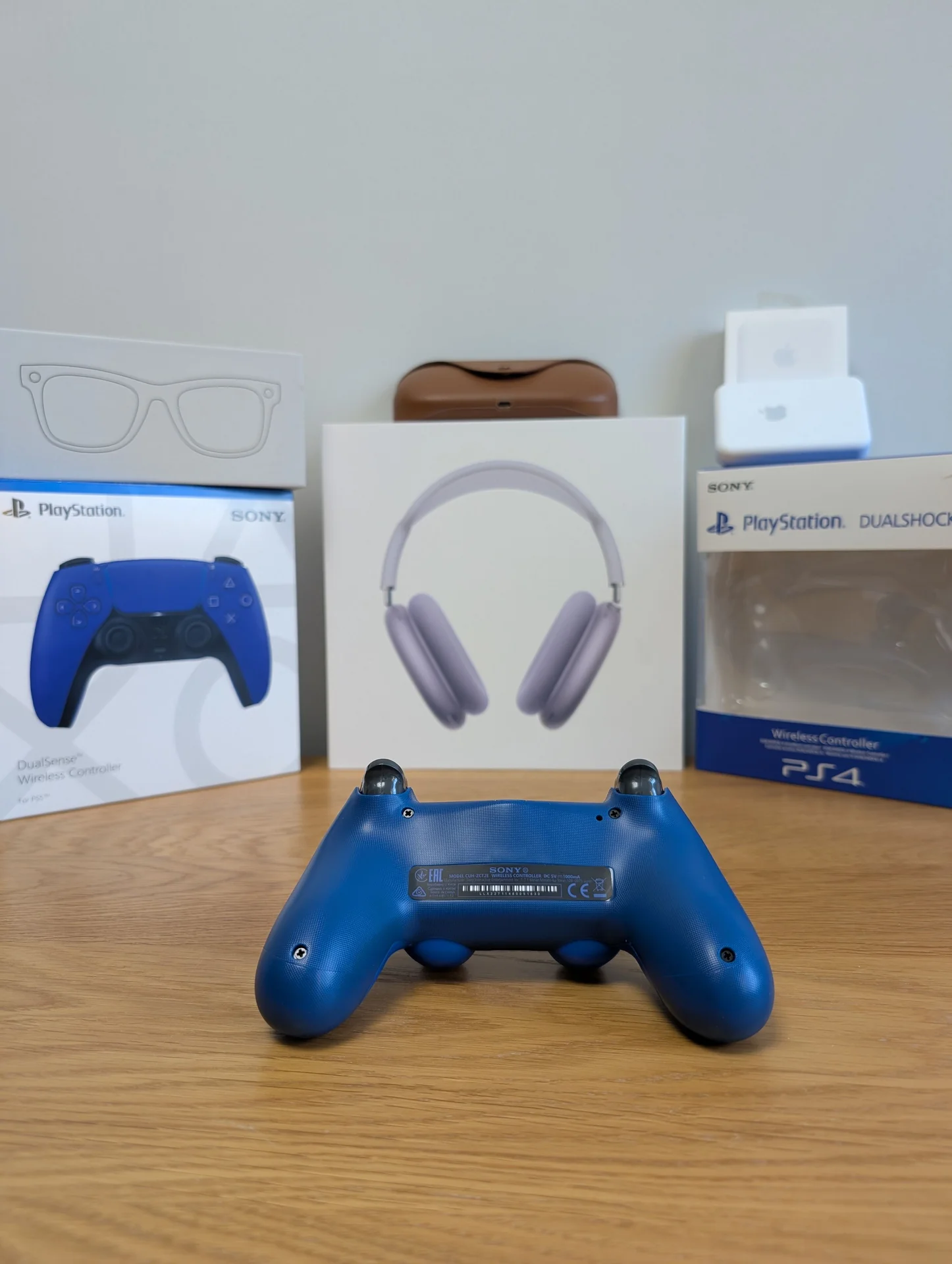 Геймпад ps4 - миниатюра 2