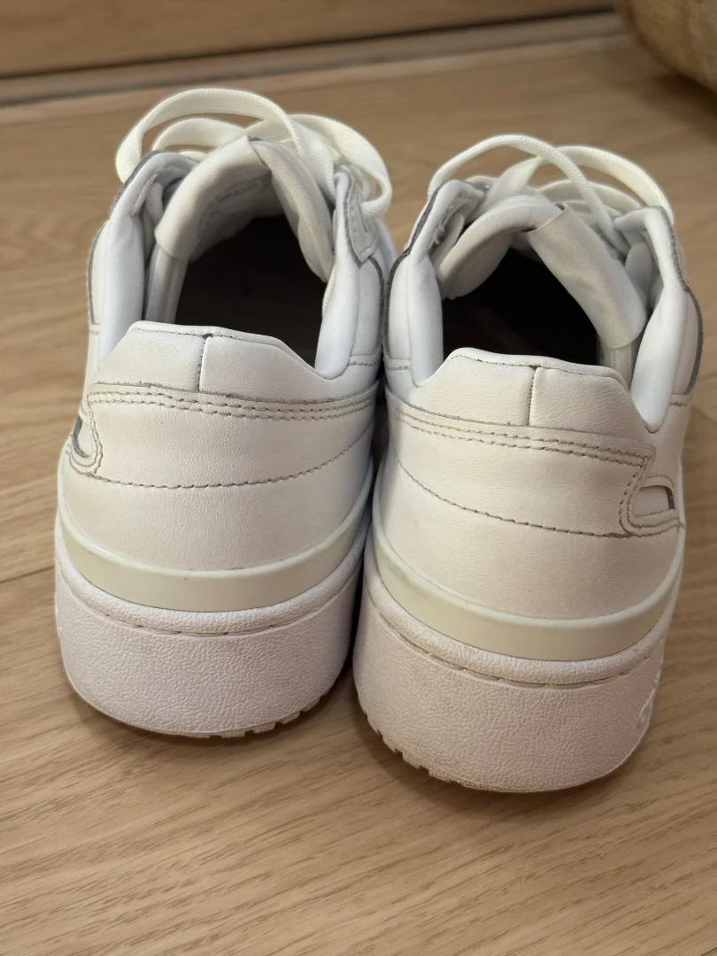 Кроссовки Adidas женские - миниатюра 4