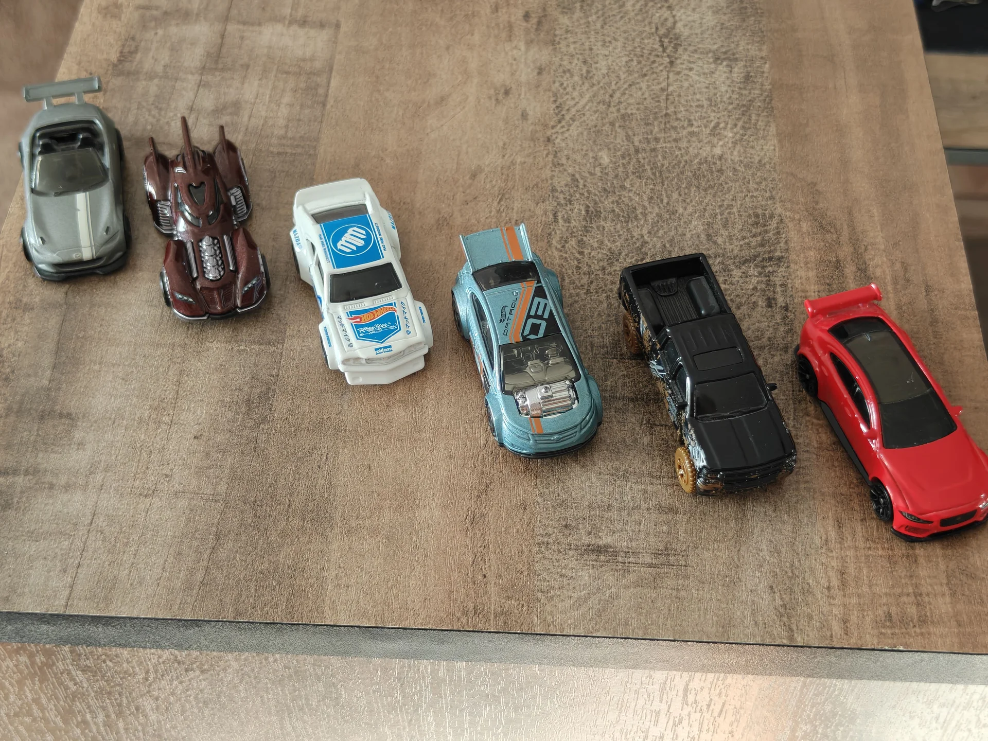 hot wheels, matchbox, welly машинки - миниатюра 14