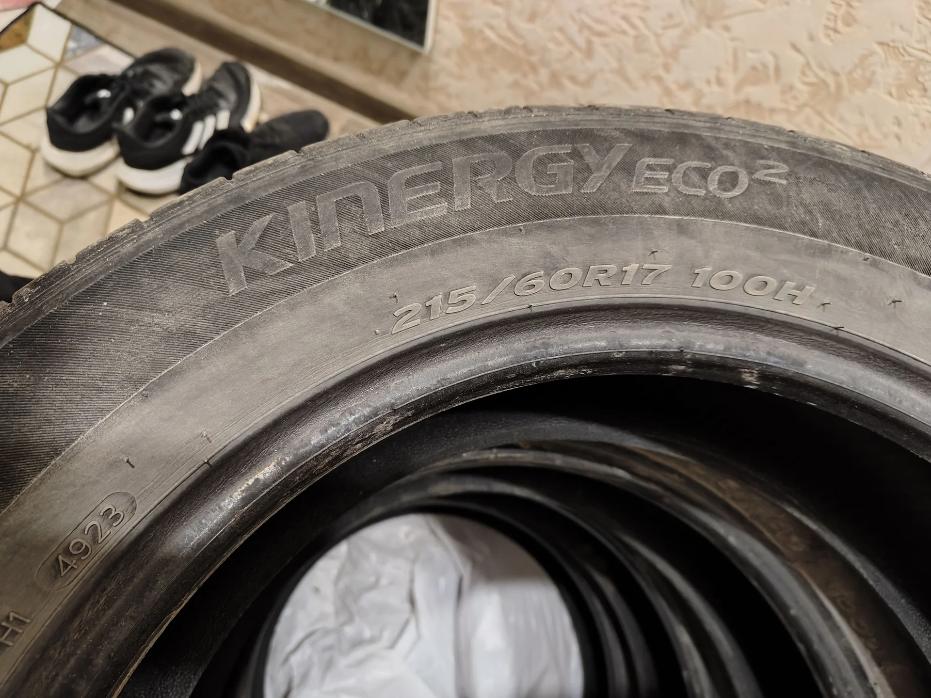 Шины hankook kinergy eco2 R17 215/60 - миниатюра 2