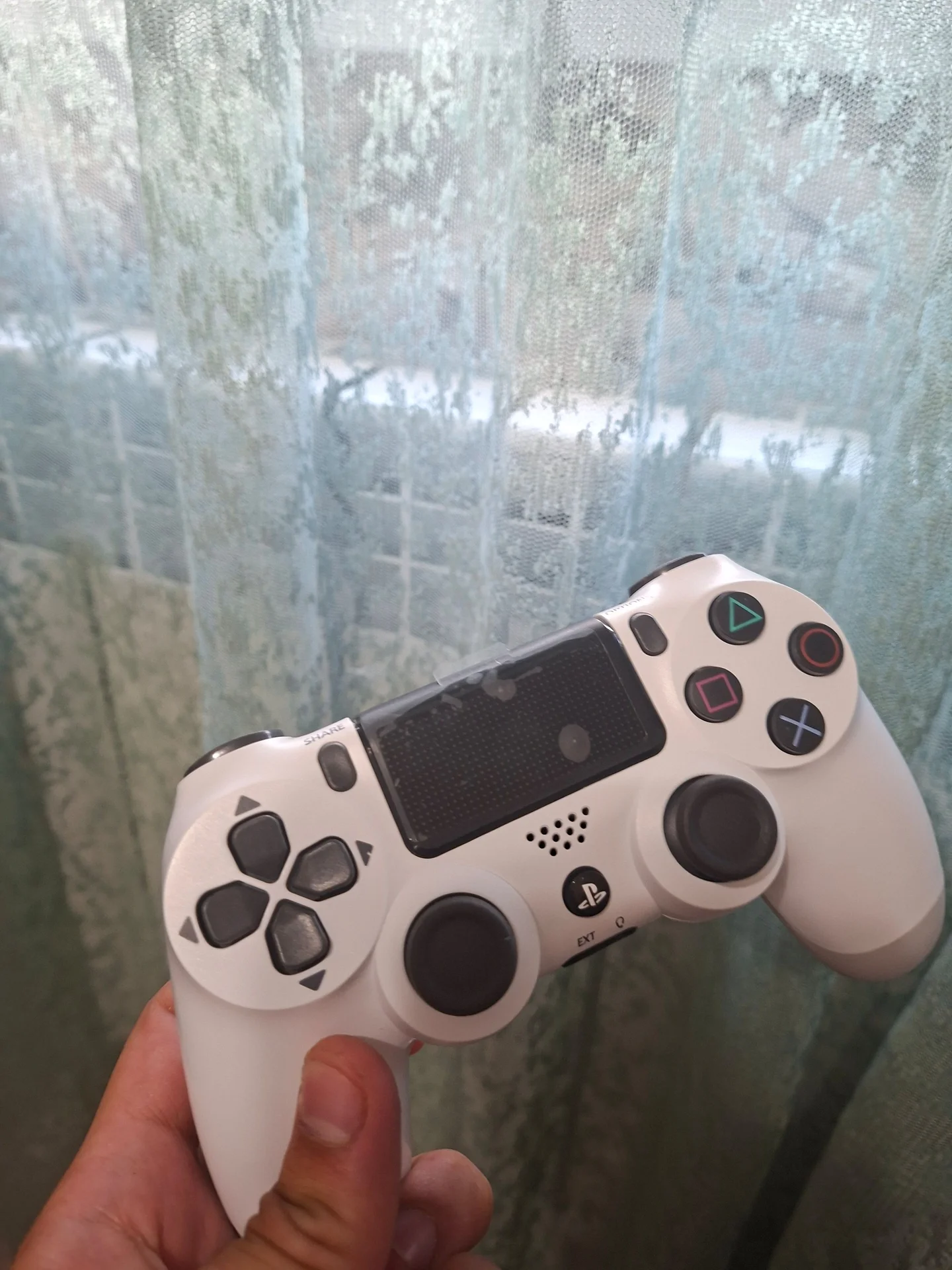 Геймпад на PS 4 - миниатюра 6