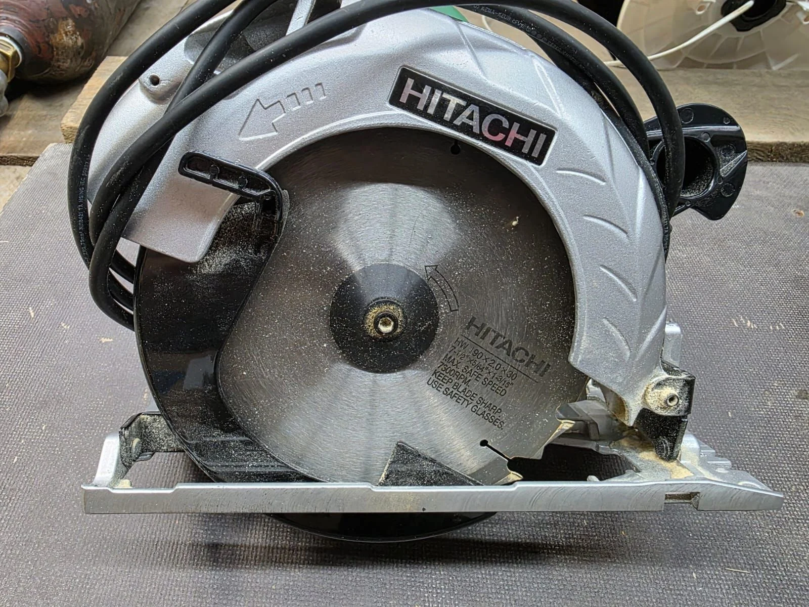 циркулярная пила hitachi - миниатюра 2