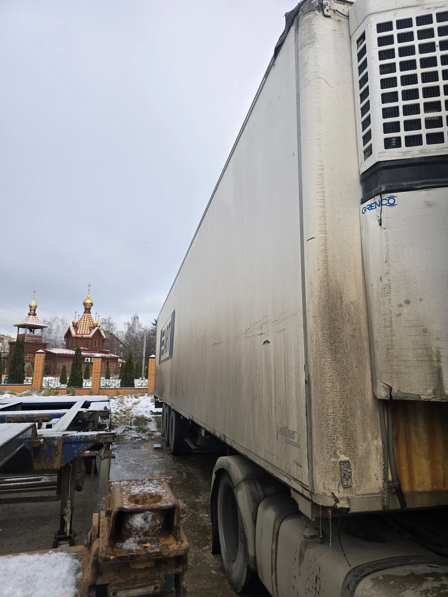 Полуприцеп - миниатюра 14