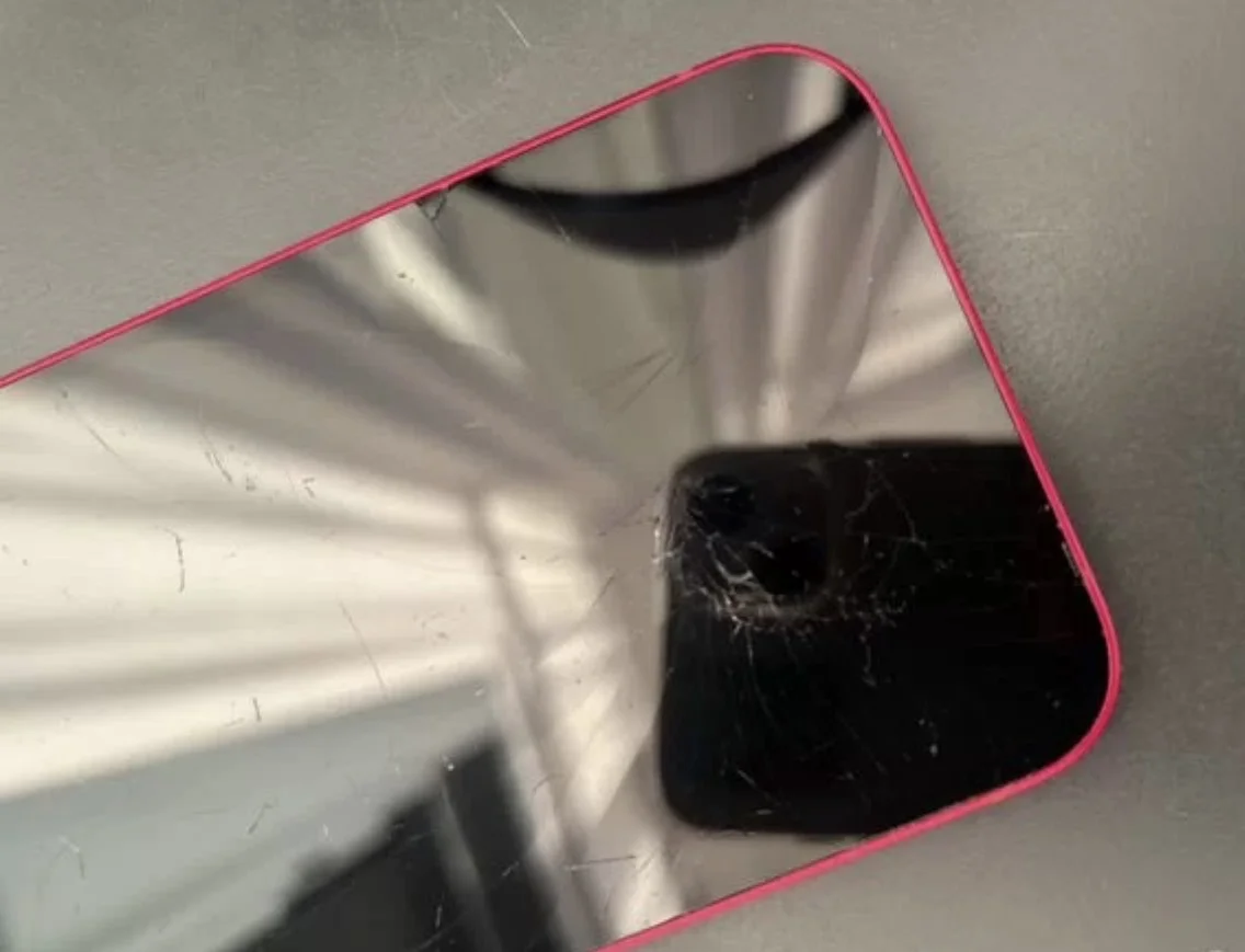 iPhone 14 plus - миниатюра 2