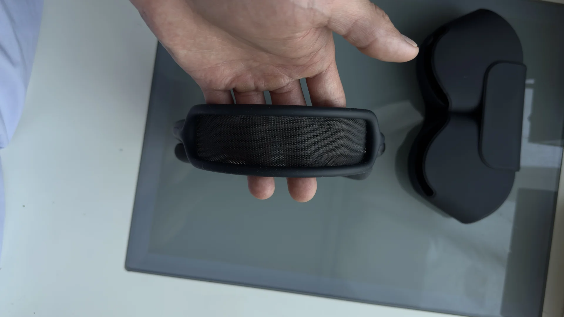 Airpods max - миниатюра 3