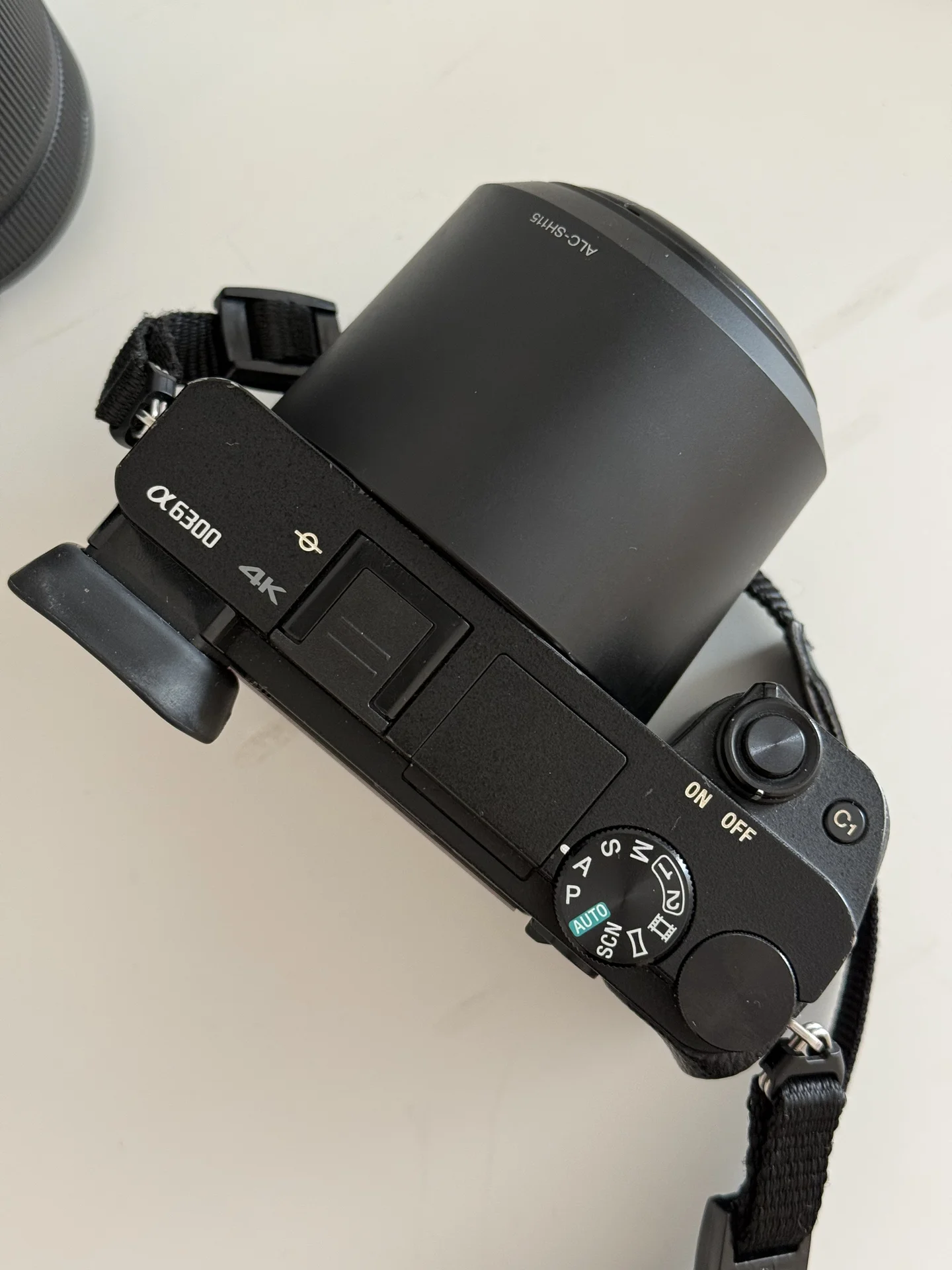 Продам фотоаппарат Sony Alpha a6300 - миниатюра 6