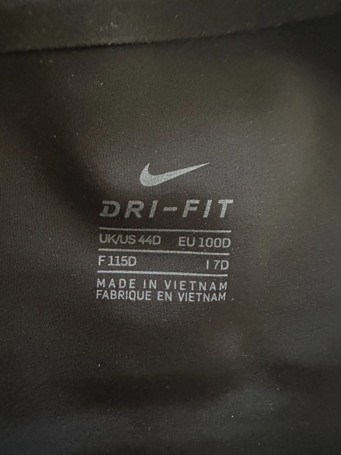 Спортивный топ Nike 100D - миниатюра 5