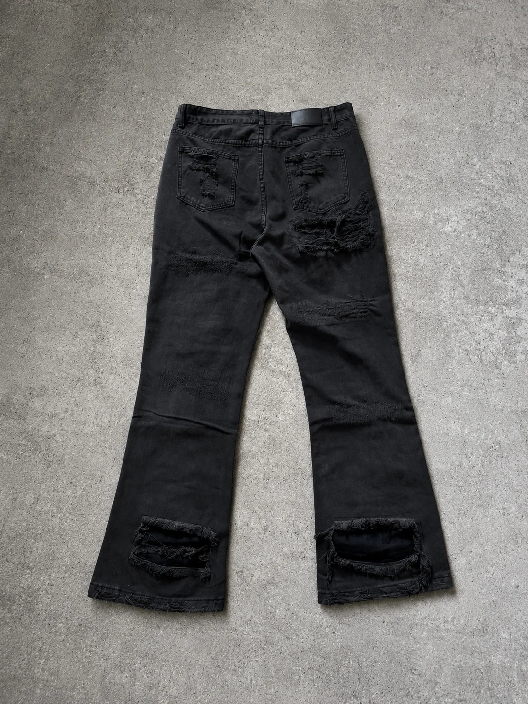 рваные джинсы клеш distressed - миниатюра 7
