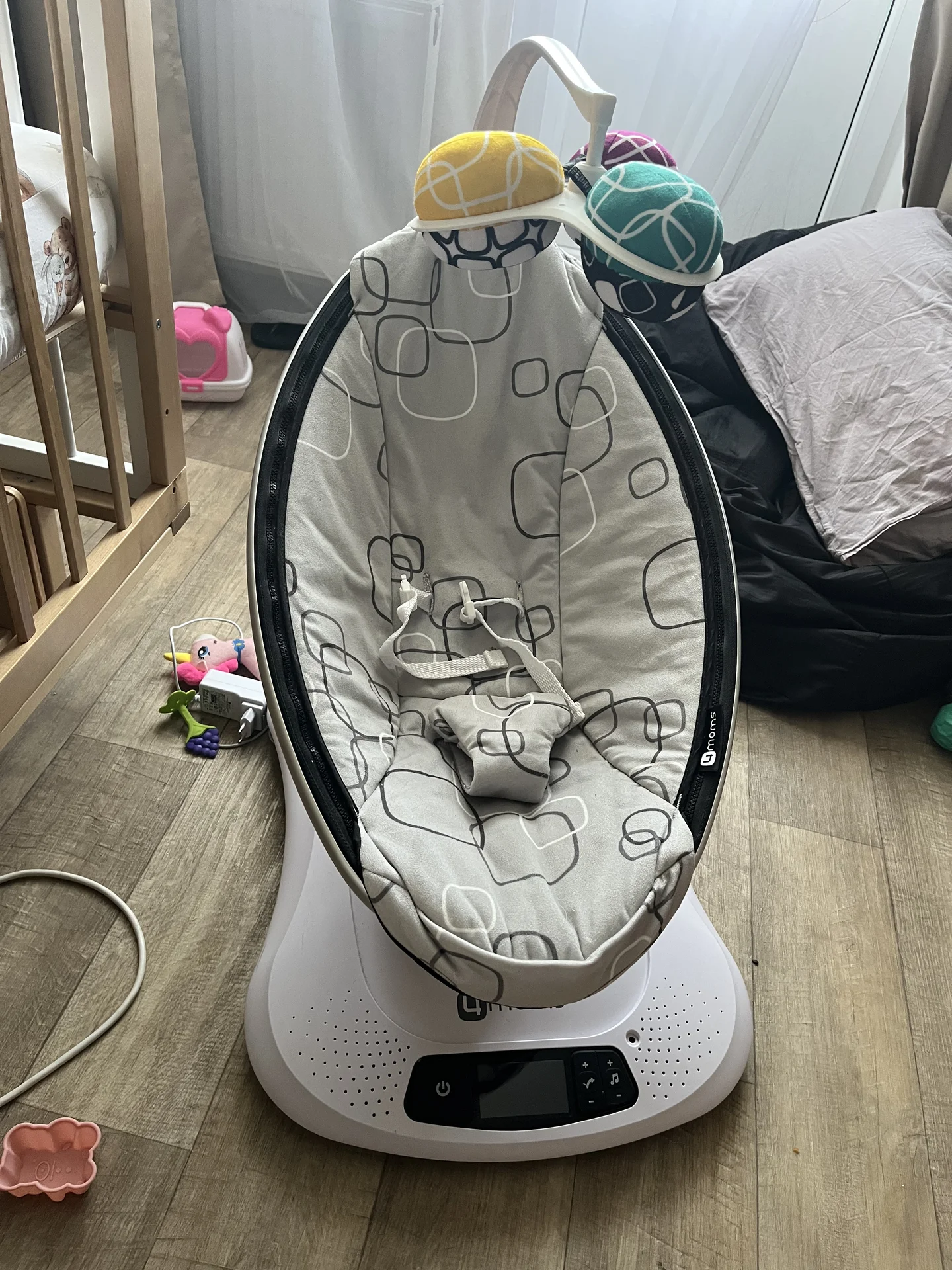 Детская качель 4moms mamaRoo 4 - изображение 1