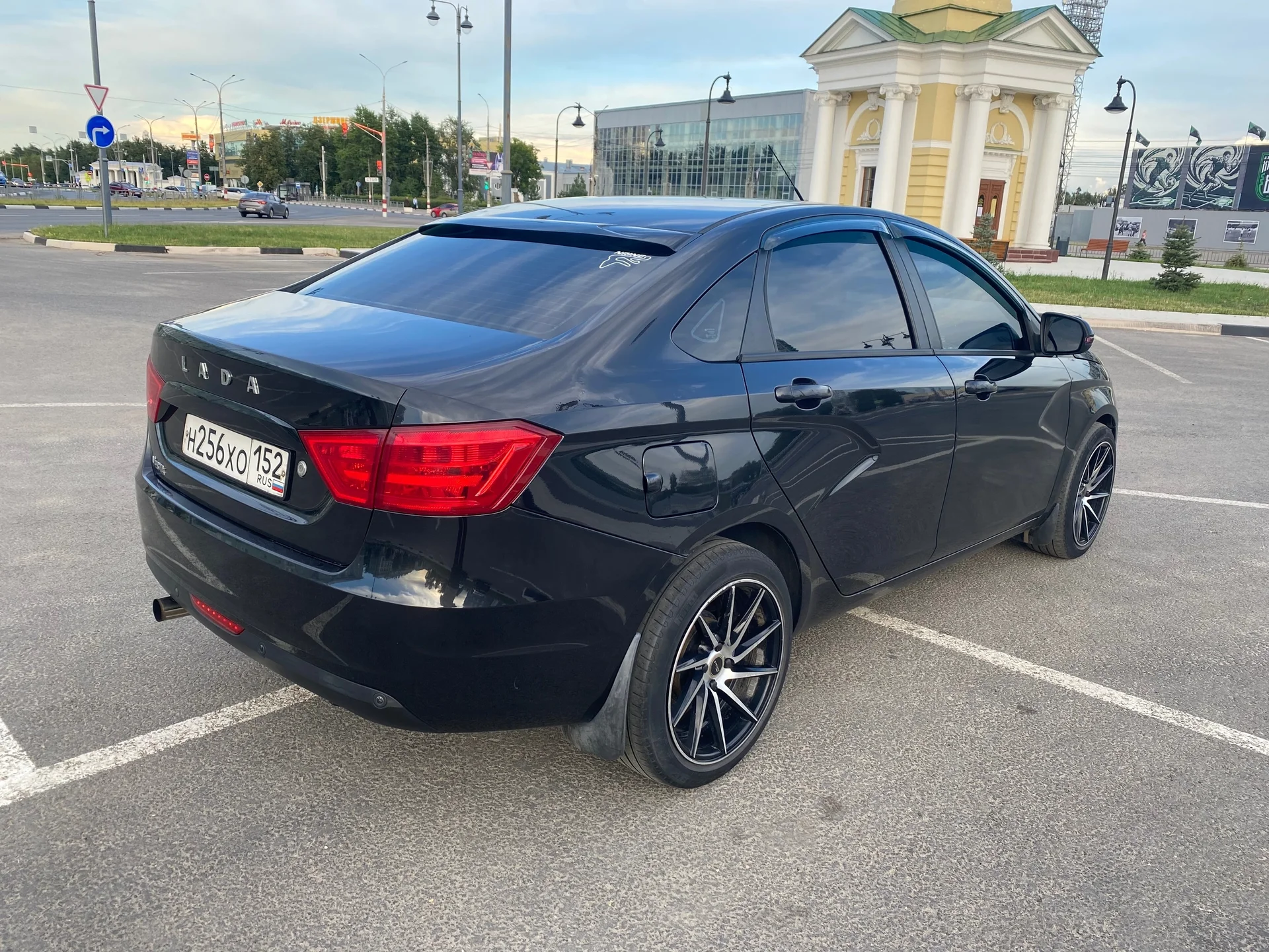 Lada Vesta - миниатюра 4