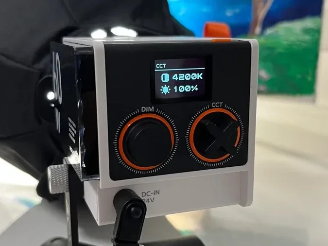 Светодиодный источник света Zhiyun molus G60 combo - миниатюра 5