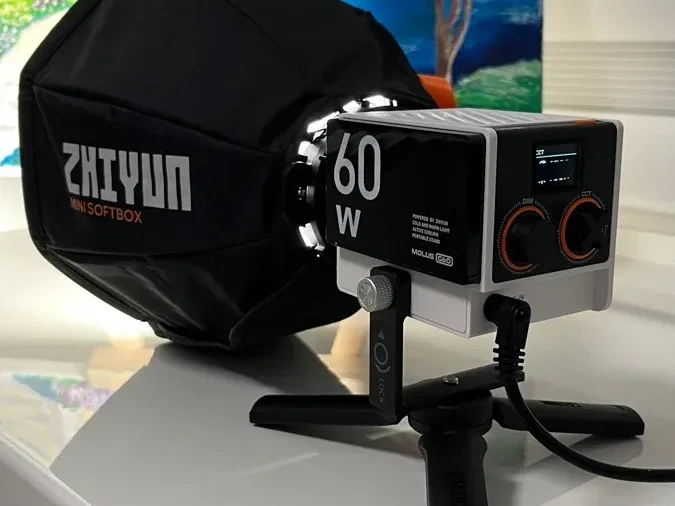 Светодиодный источник света Zhiyun molus G60 combo - миниатюра 6