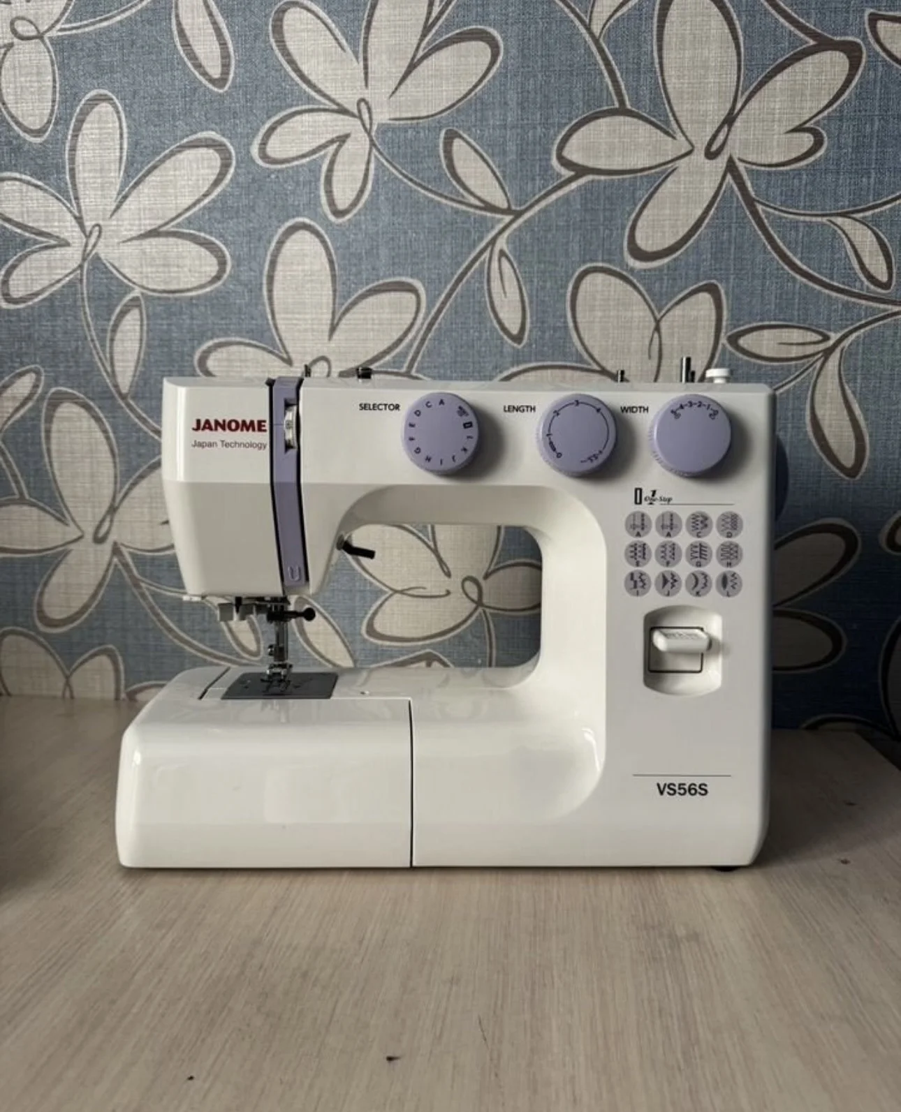 Швейная машинка janome vs56s