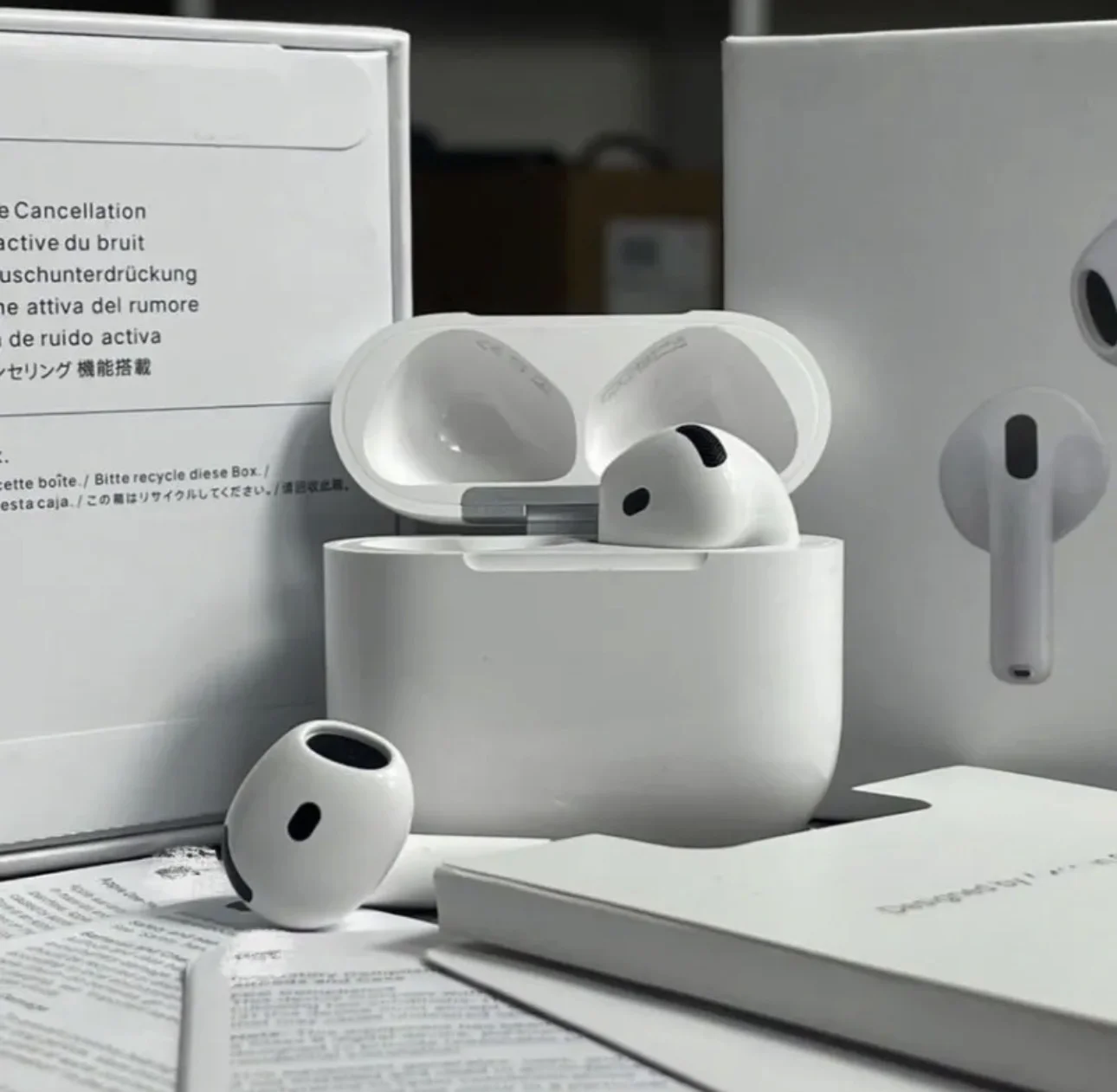 Наушники AirPods 4 отличное качество - изображение 1