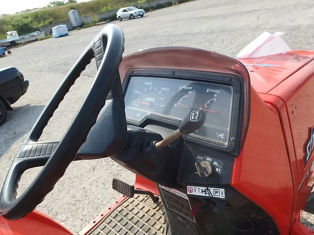 Мини-трактор KUBOTA X-20 - миниатюра 9