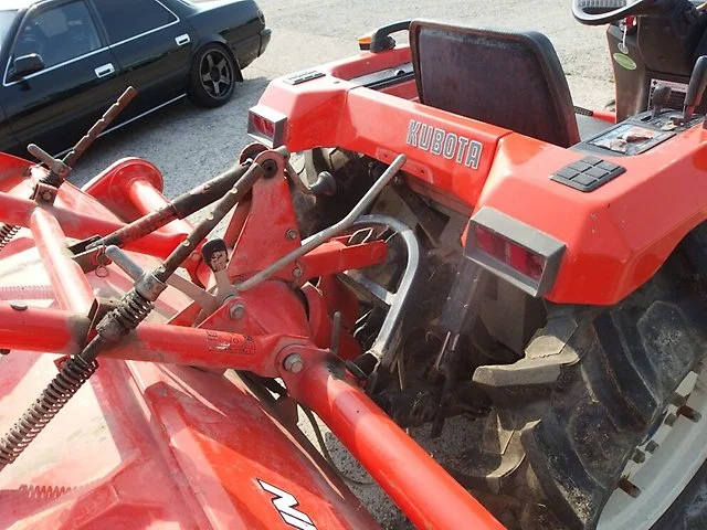Мини-трактор KUBOTA X-20 - миниатюра 14