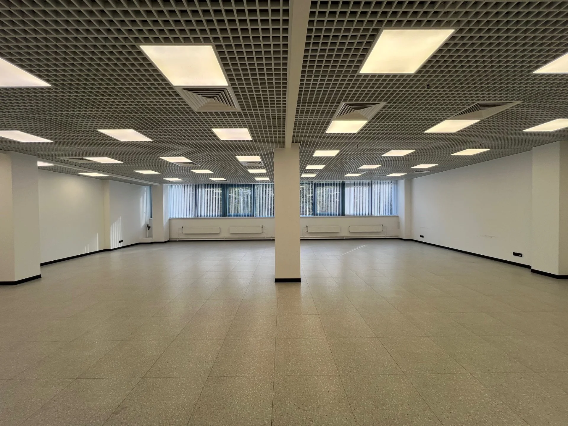 Офис Класса А+, 162,7 м² - миниатюра 14