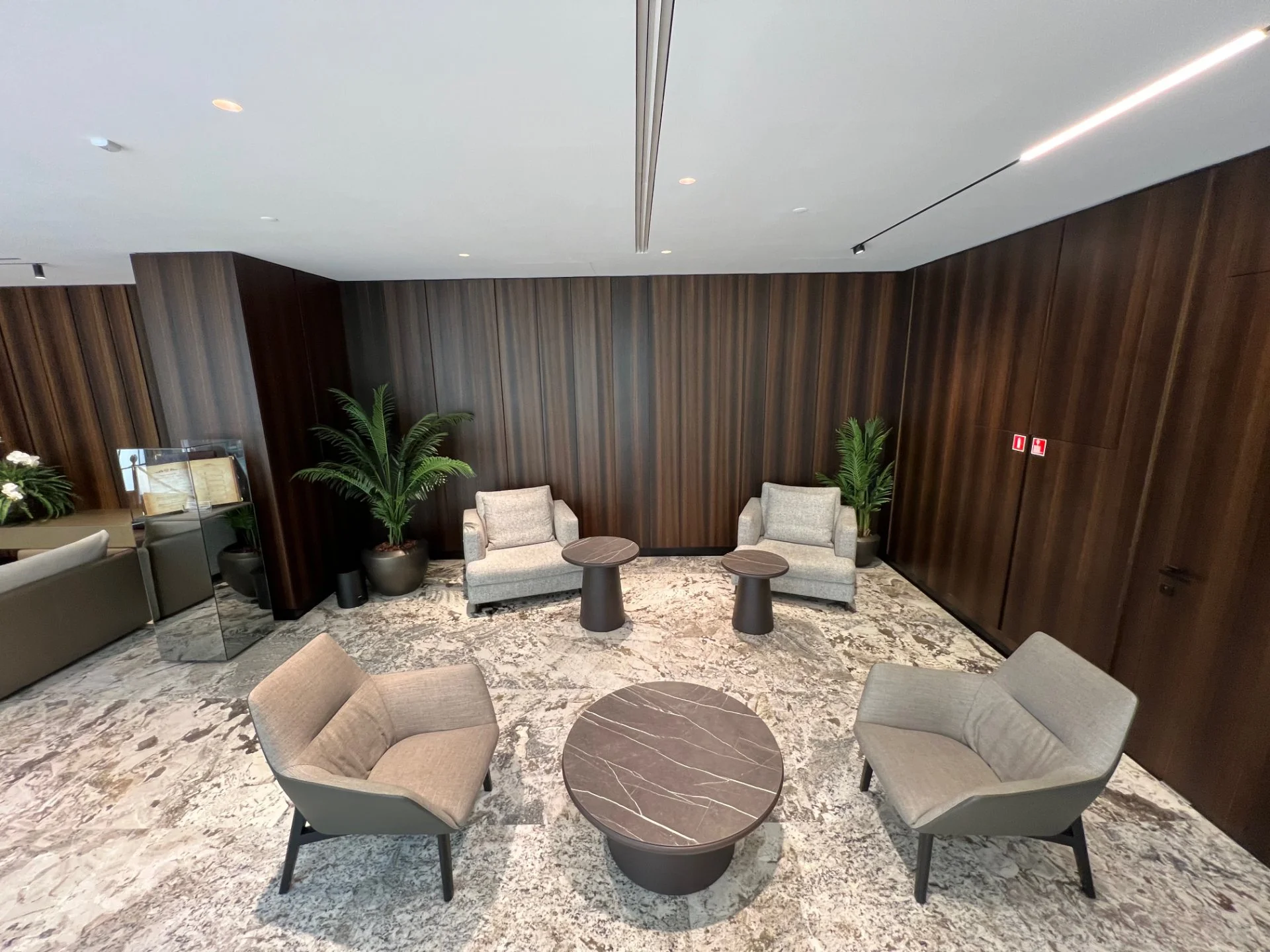 Офис Класса А+, 162,7 м² - миниатюра 17