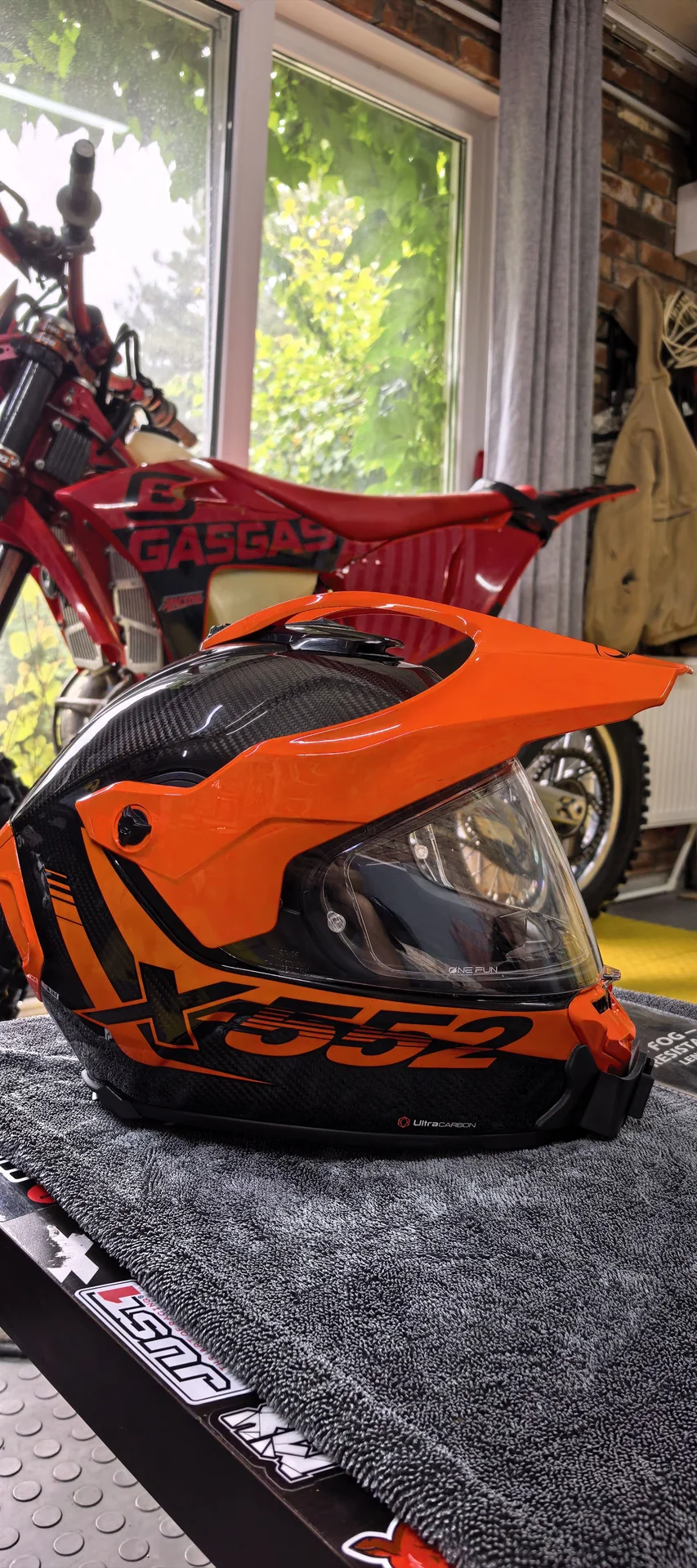 Мотошлем X-Lite X552 Carbon - миниатюра 2