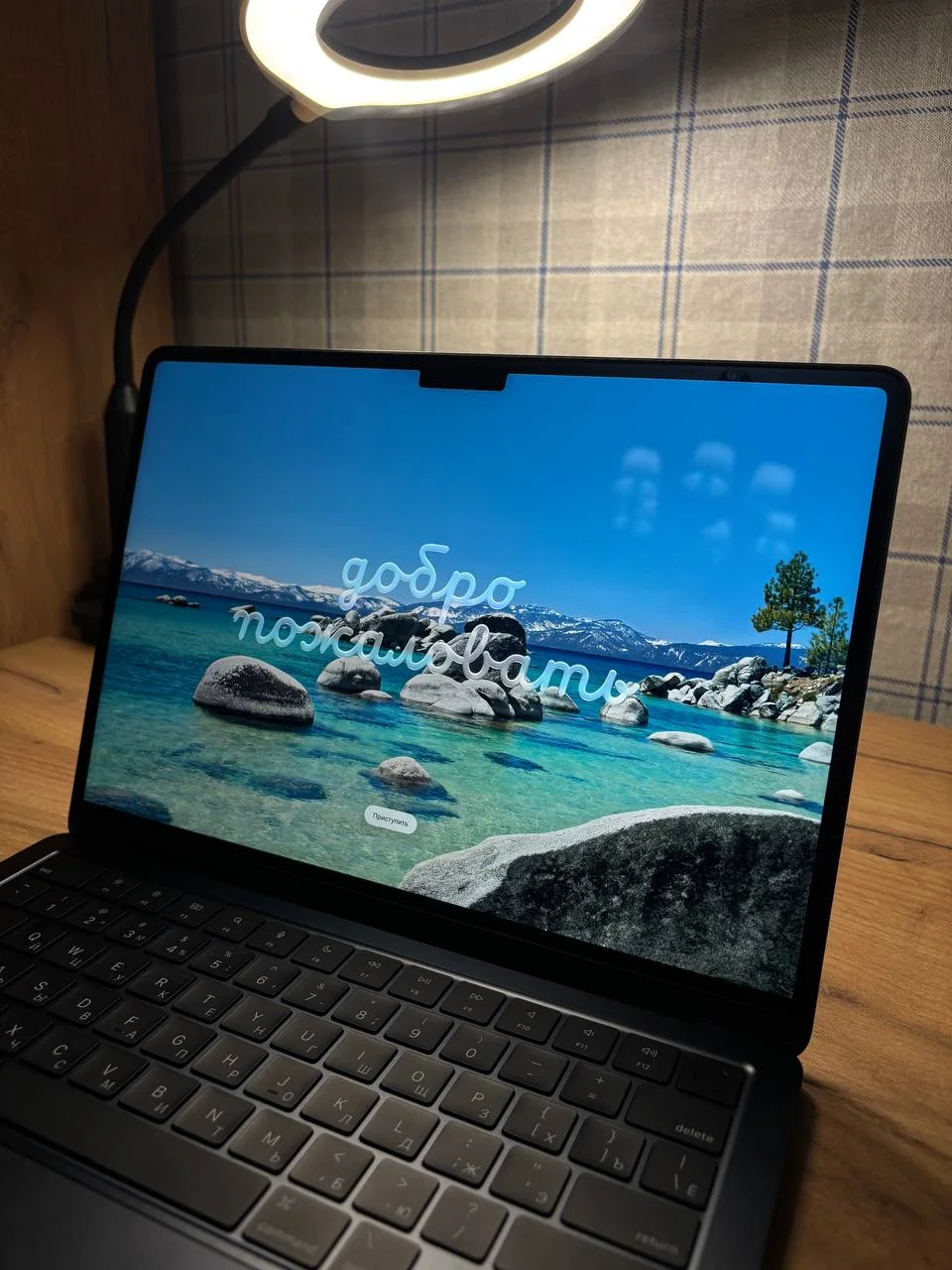 MacBook Air 13 m4 16/256 - миниатюра 3