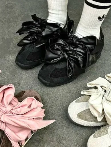 Adidas Originals × Caroline Hu - миниатюра 8