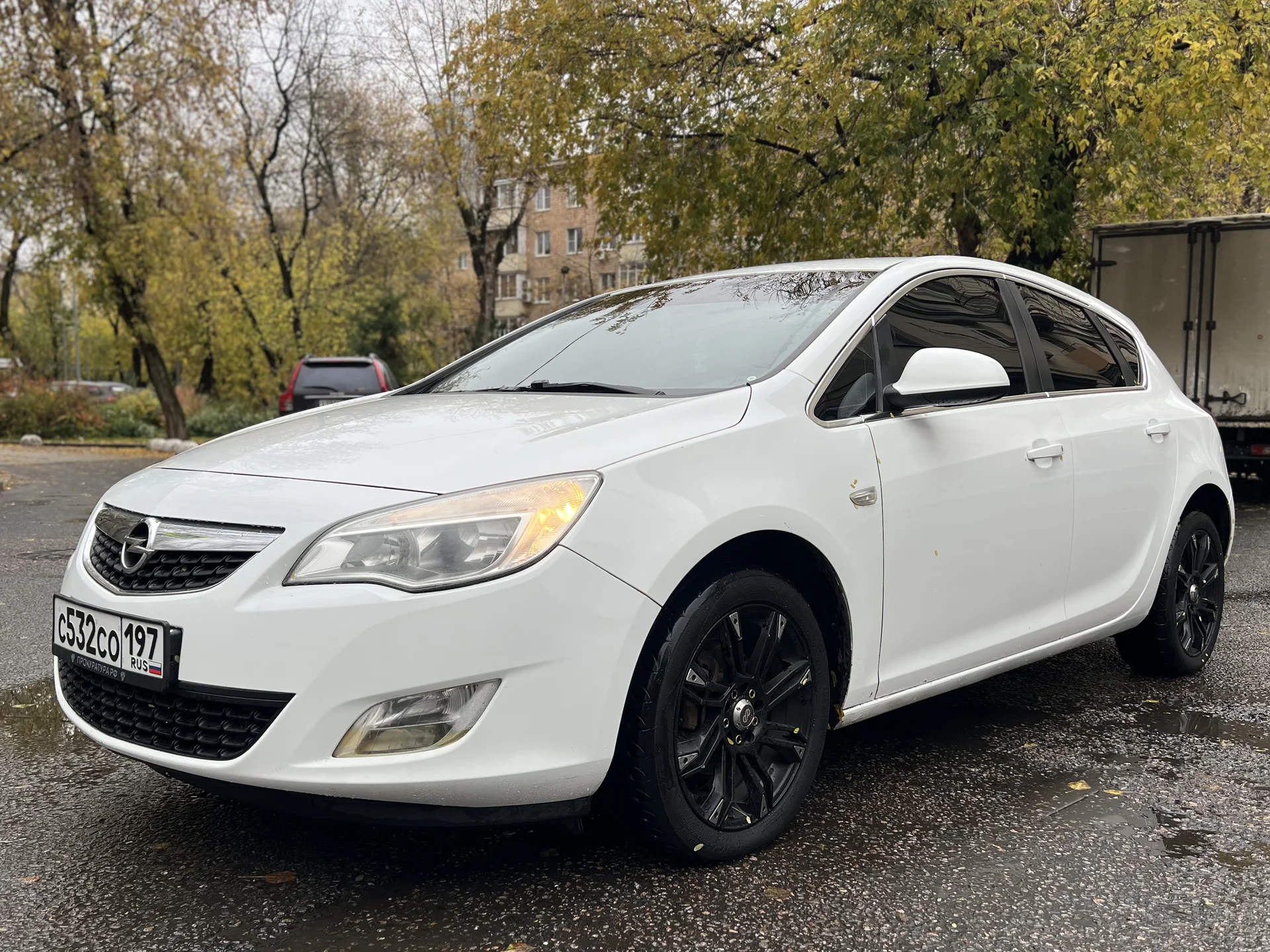 🚗 Opel Astra J 2012, 1.6 AT, хэтчбек 5 дв - миниатюра 7