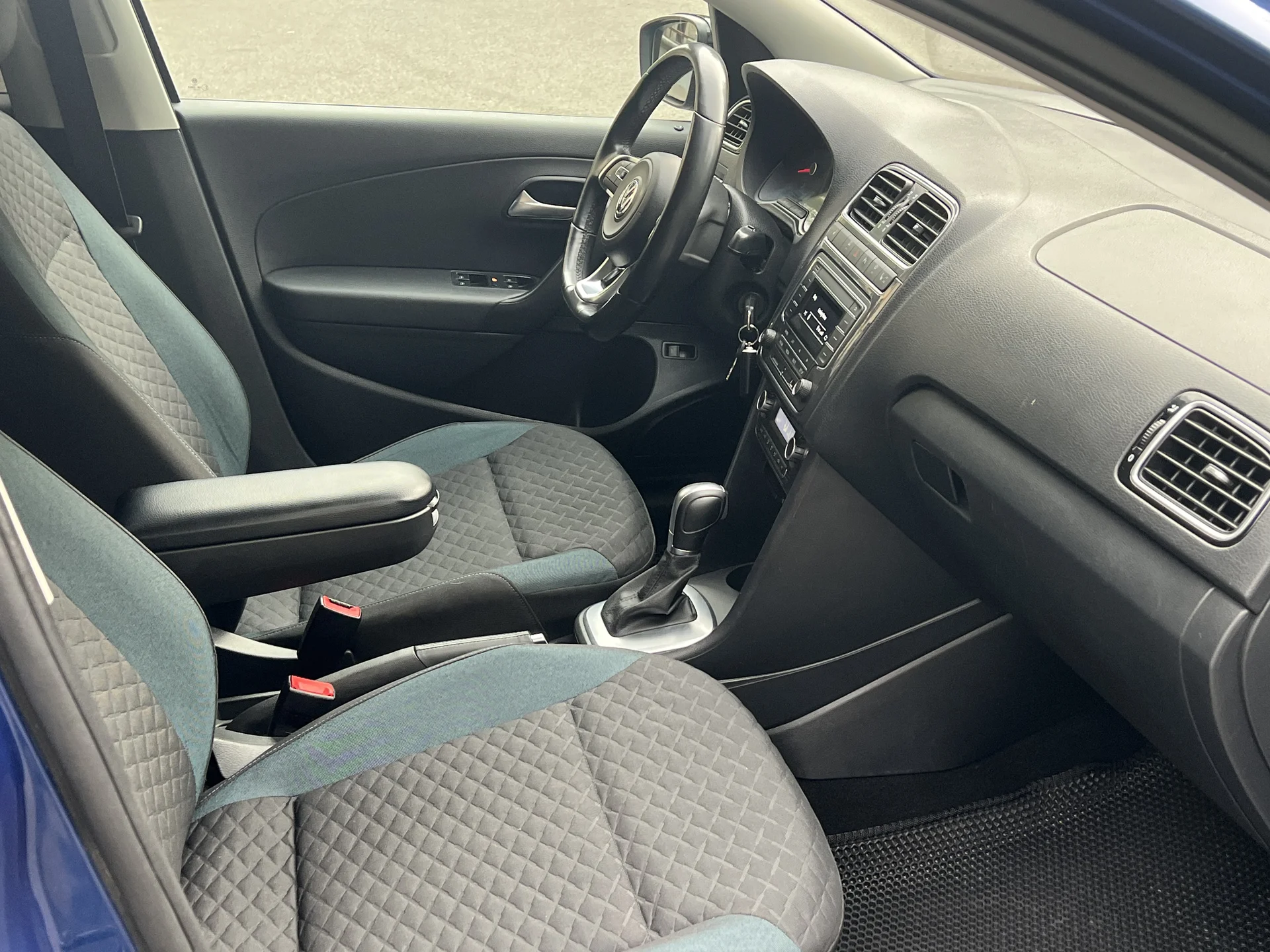 🚗Volkswagen Polo 2020, 1.6 MPI - миниатюра 10