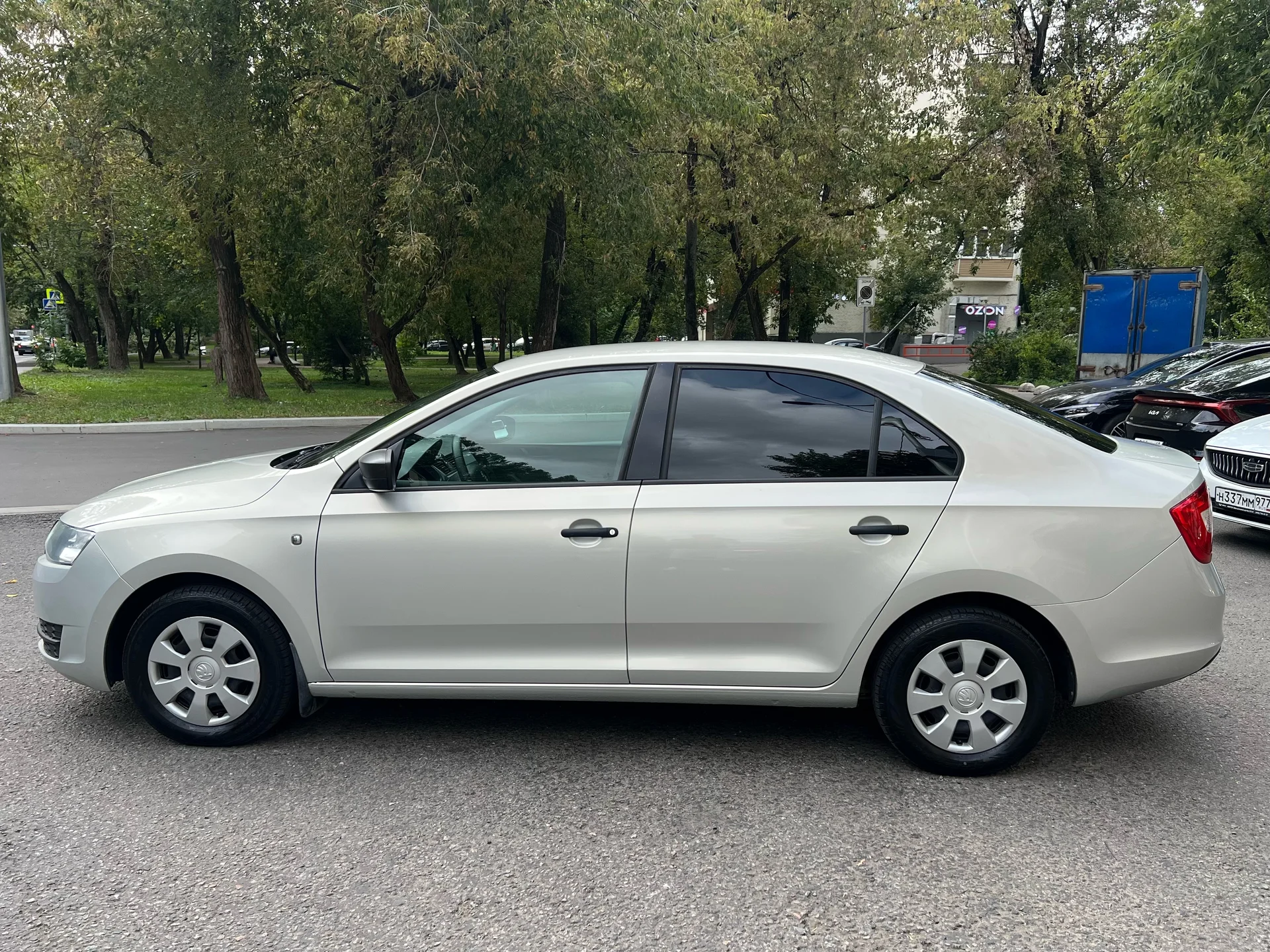 🚗 Škoda Rapid 2016, 1.6 MT - миниатюра 6