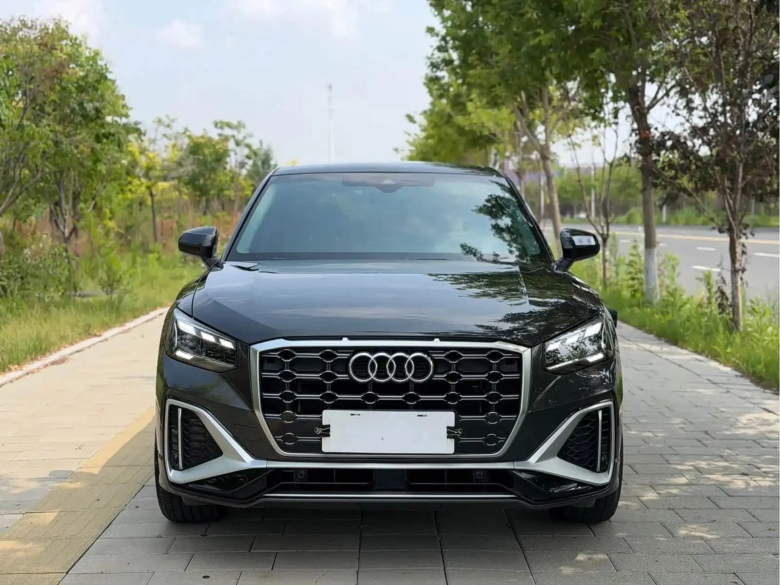 AUDI Q2L - миниатюра 2