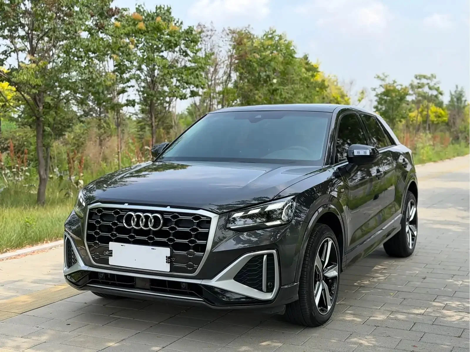 AUDI Q2L - миниатюра 3