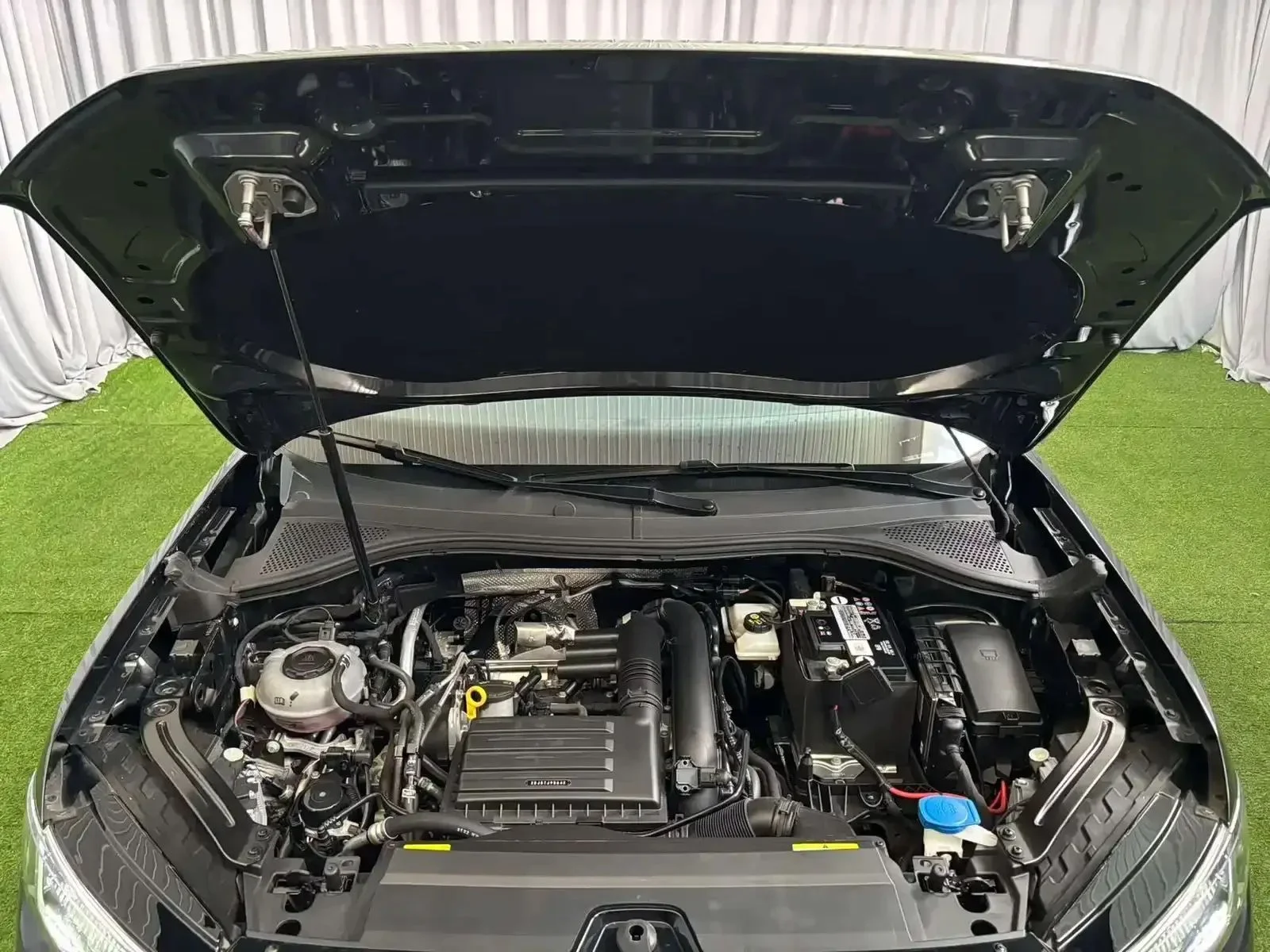 Volkswagen Tayron 2023 - миниатюра 7