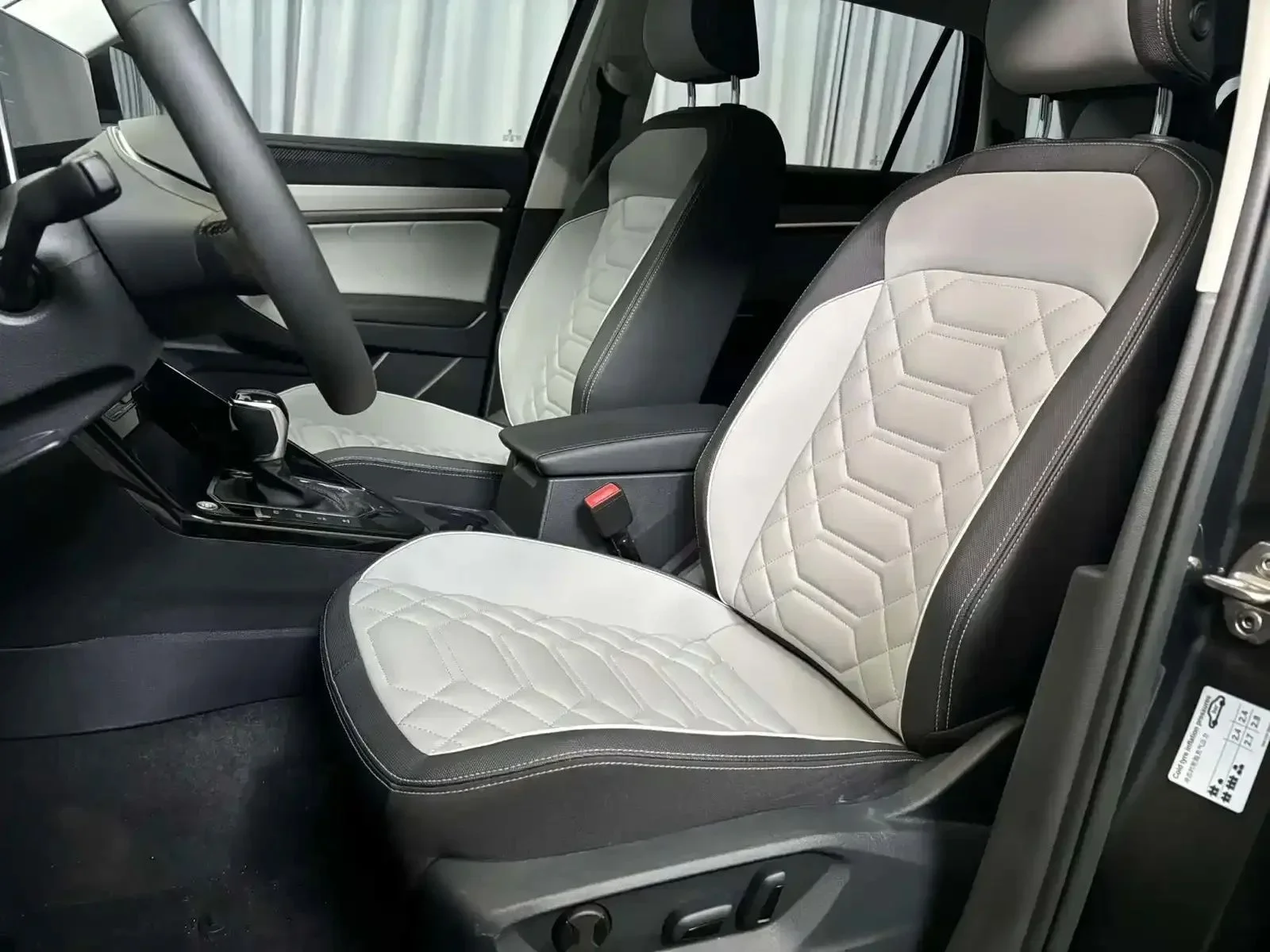 Volkswagen Tayron 2023 - миниатюра 13