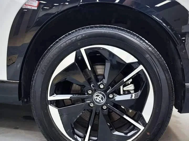 Toyota bZ3x 520 pro + 2026 - миниатюра 6