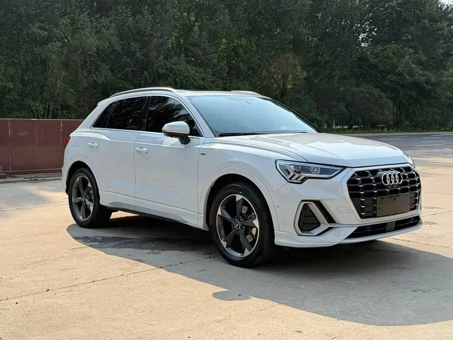 Audi Q3 2023 - миниатюра 3