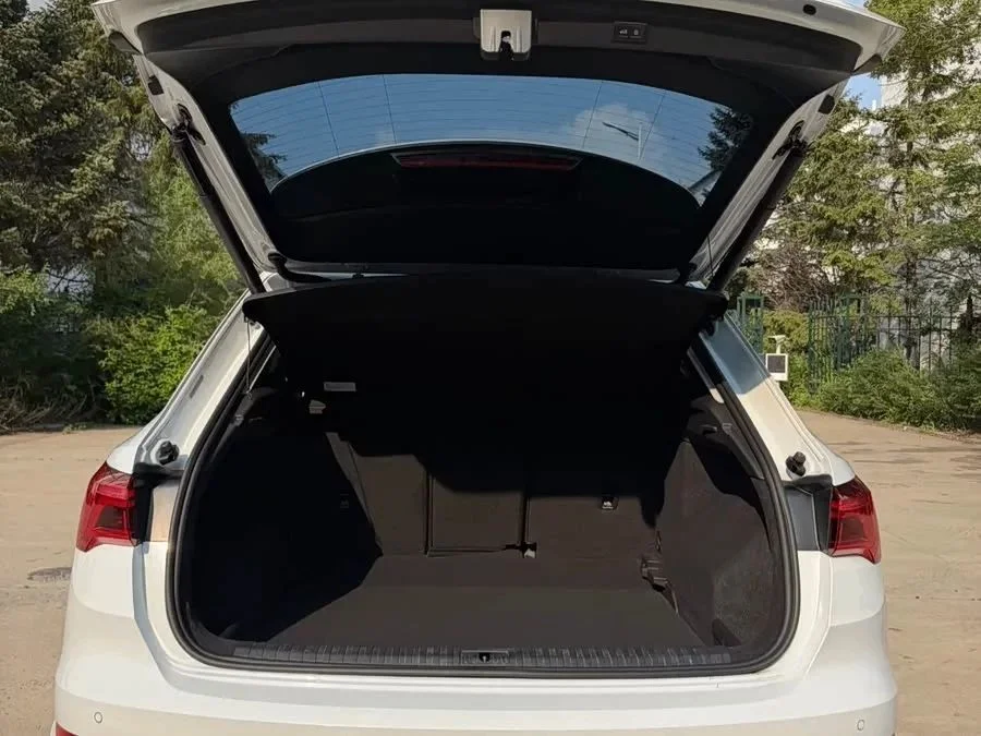 Audi Q3 2023 - миниатюра 13