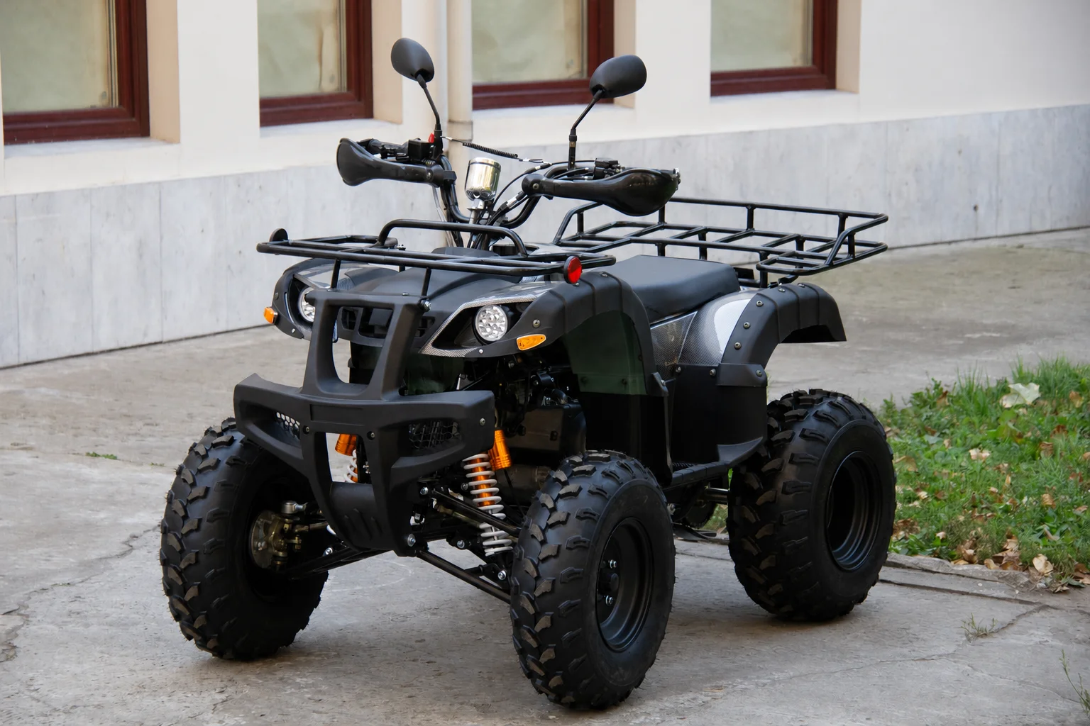 Квадроцикл Universal 200 TM Bull - изображение 1