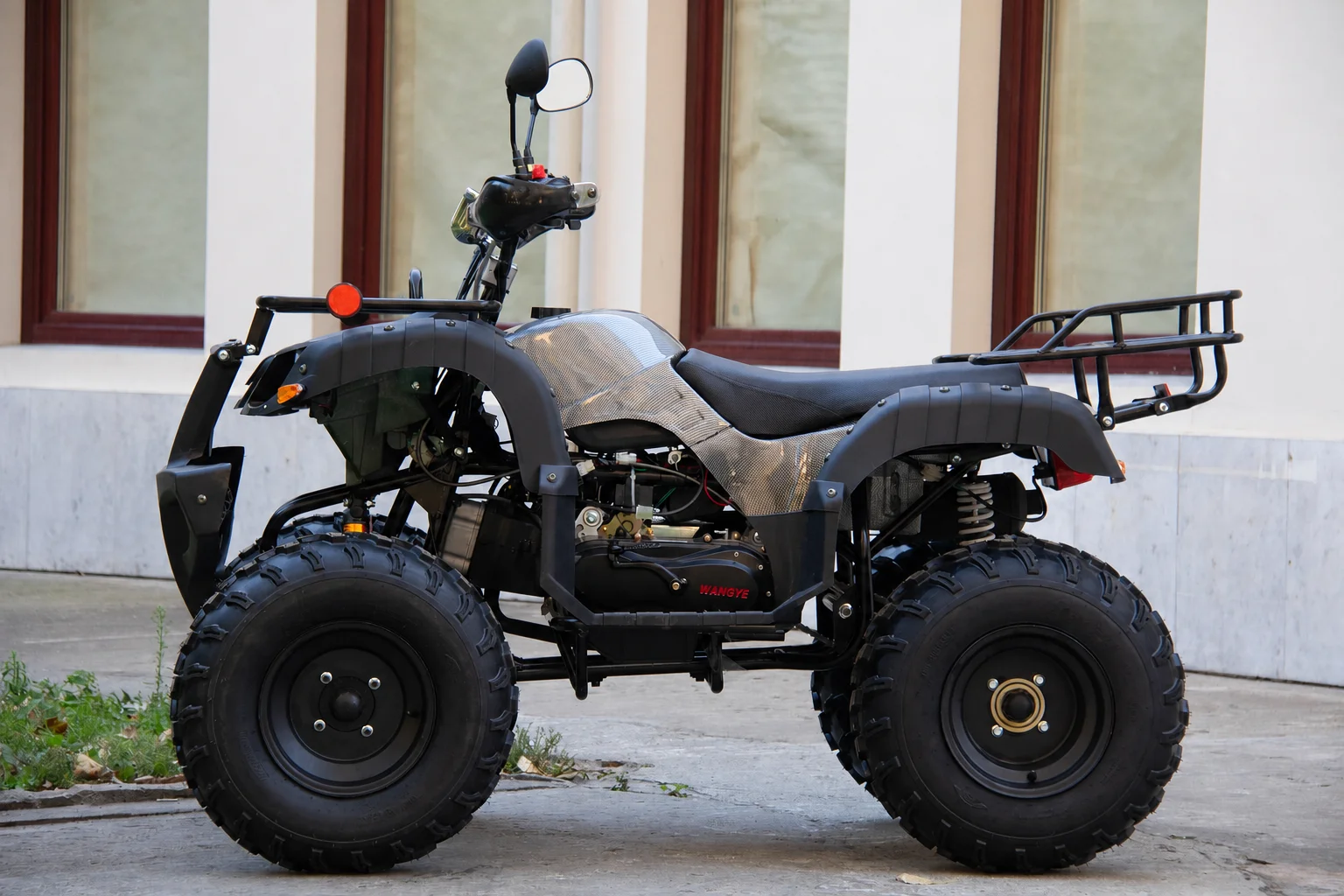 Квадроцикл Universal 200 TM Bull - миниатюра 2