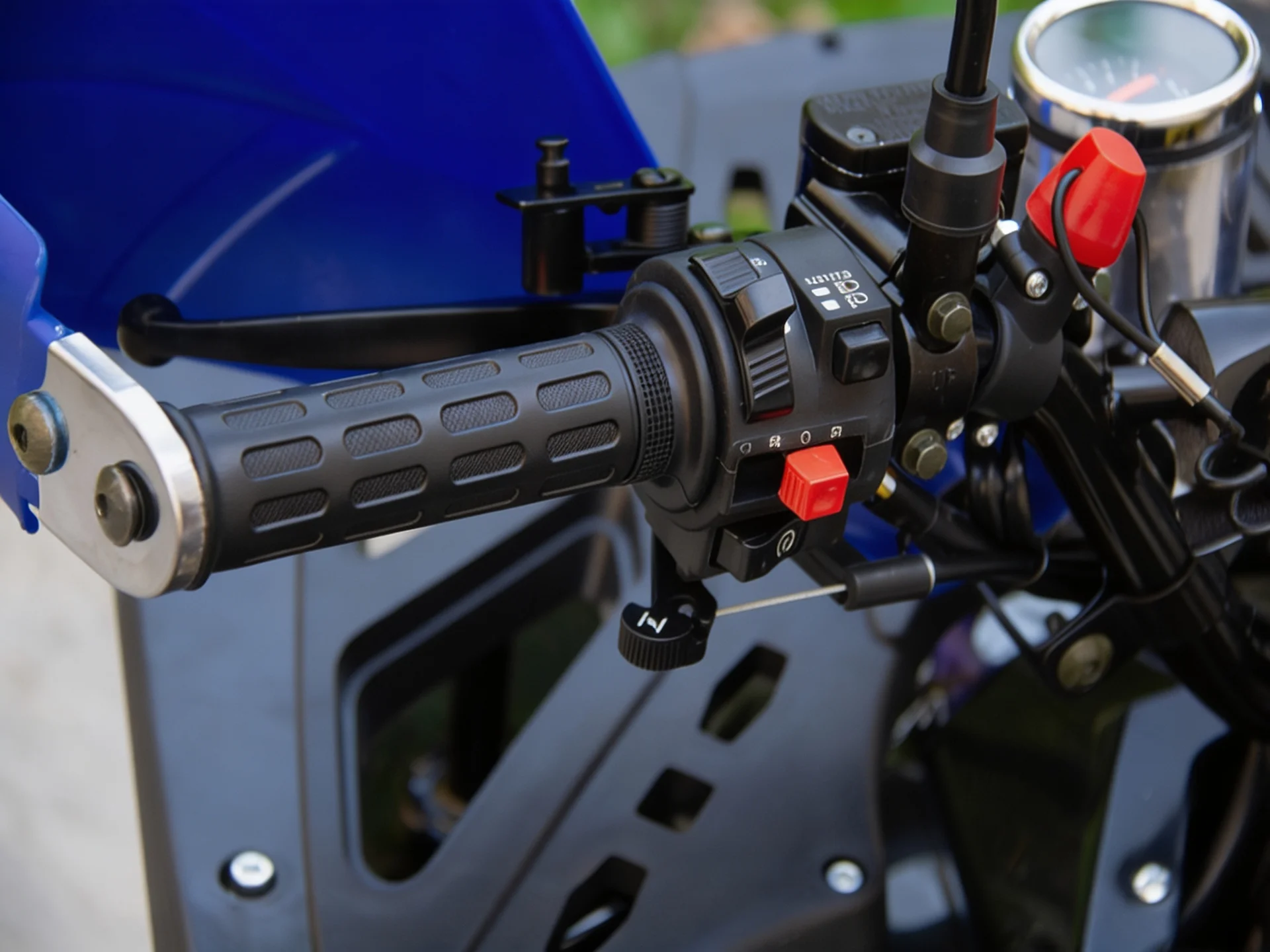 Квадроцикл Universal ATV 125 TM Classic - миниатюра 4