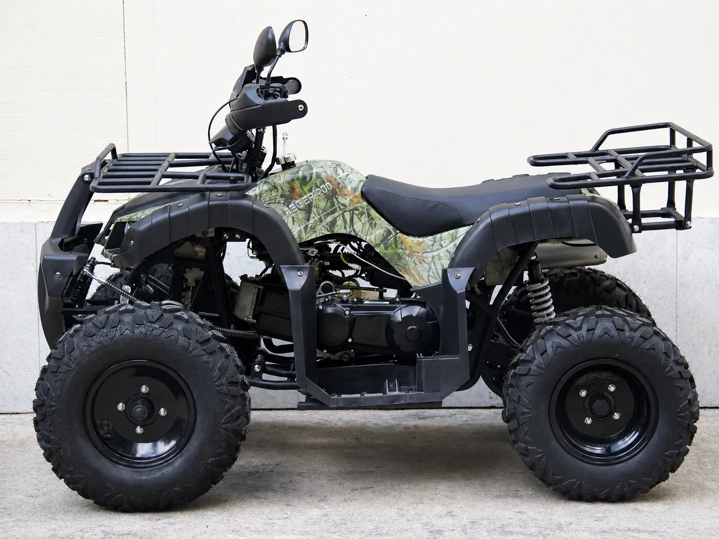 Квадроцикл Universal Avenger JR 200 - миниатюра 3