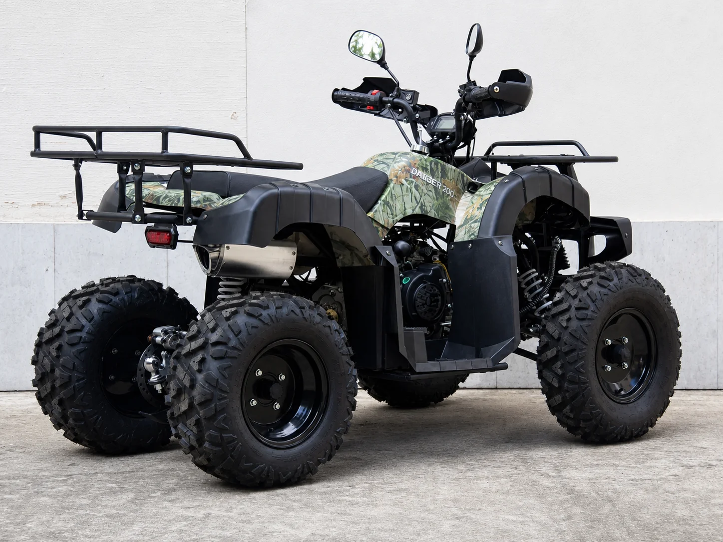 Квадроцикл Universal Avenger JR 200 - миниатюра 4