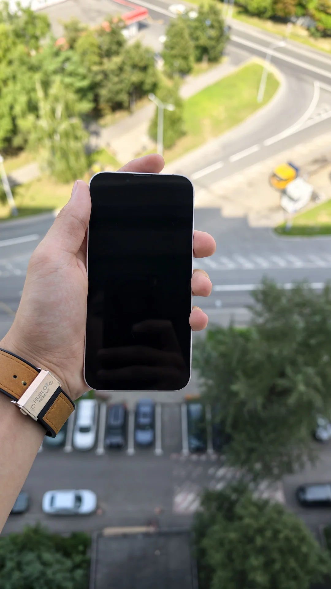 iPhone 13 - миниатюра 4